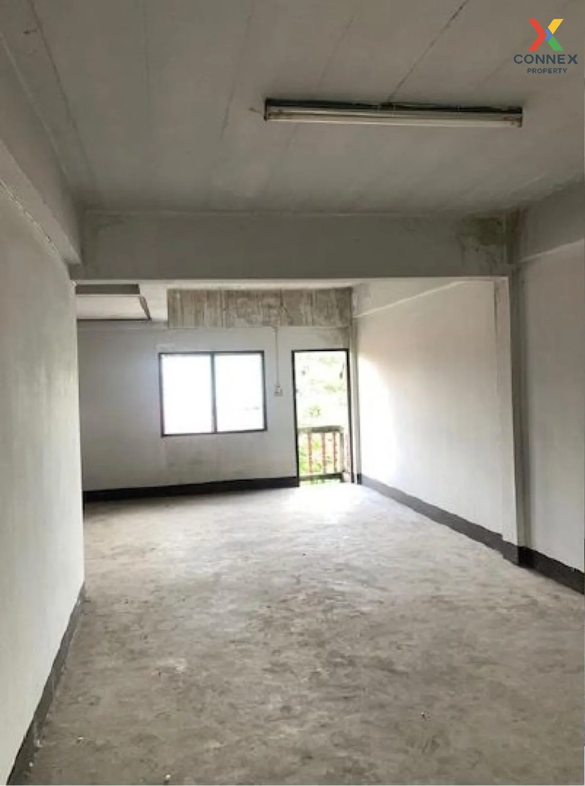 For Sale Commercial building, Chiang Mai, 260 sq m., Yang Neng, S