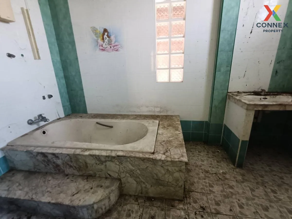 ขายบ้านเดี่ยว 2 ชั้น พร้อมกิจการ 582 ตารางเมตร สตูล CX-120861