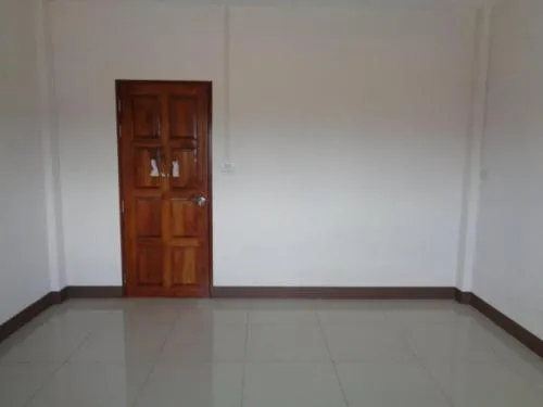 ขายอาคารพาณิชย์ อุตรดิตถ์  144.50 ตรม. งิ้วงาม  เมืองอุตรดิตถ์  อุตรดิตถ์ งิ้วงาม เมืองอุตรดิตถ์ อุตรดิตถ์ CX-120885