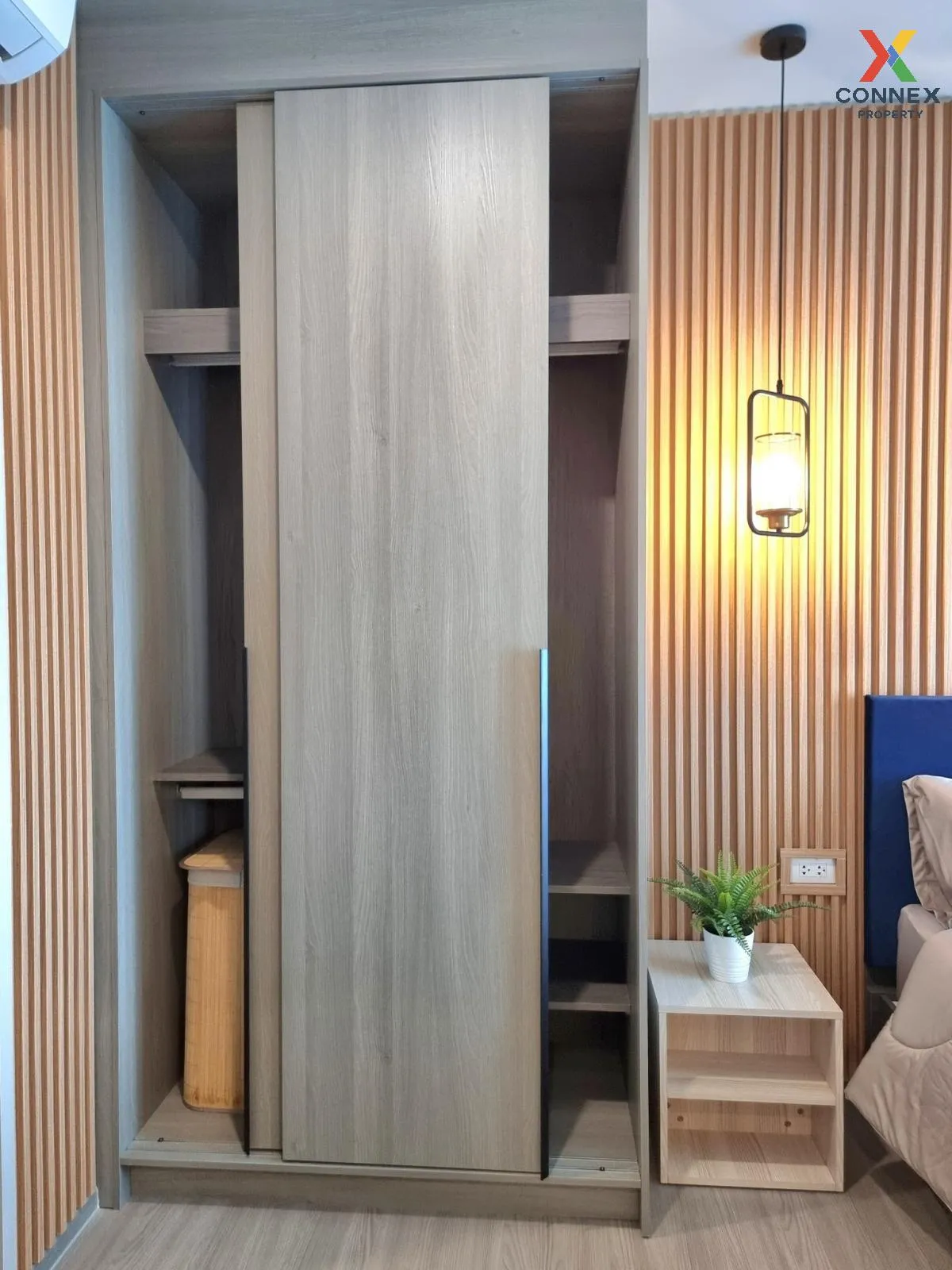 เช่าคอนโด  เดอะ เบส เพชรบุรี - ทองหล่อ MRT-เพชรบุรี บางกะปิ เขต ห