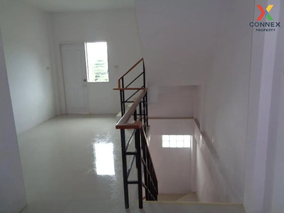 ขายอาคารพาณิชย์ 3 ชั้น 195 ตารางเมตร เมืองสุราษฎร์ธานี สุราษฎร์ธา ขายอาคารพาณิชย์ 3 ชั้น 195 ตารางเมตร เมืองสุราษฎร์ธานี สุราษฎร์ธา 3