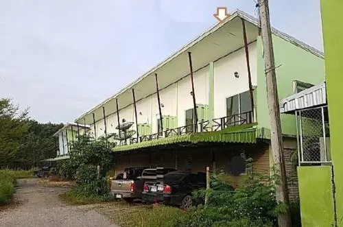 ขายอาคารพาณิชย์  บ้านควนนิยม สินปุน พระแสง สุราษฎร์ธานี CX-120959