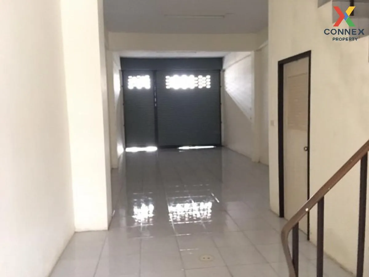 ขายอาคารพาณิชย์  บ้านมงคลประสิทธิ์ ท่าโรงช้าง พุนพิน สุราษฎร์ธานี ขายอาคารพาณิชย์  บ้านมงคลประสิทธิ์ ท่าโรงช้าง พุนพิน สุราษฎร์ธานี 3