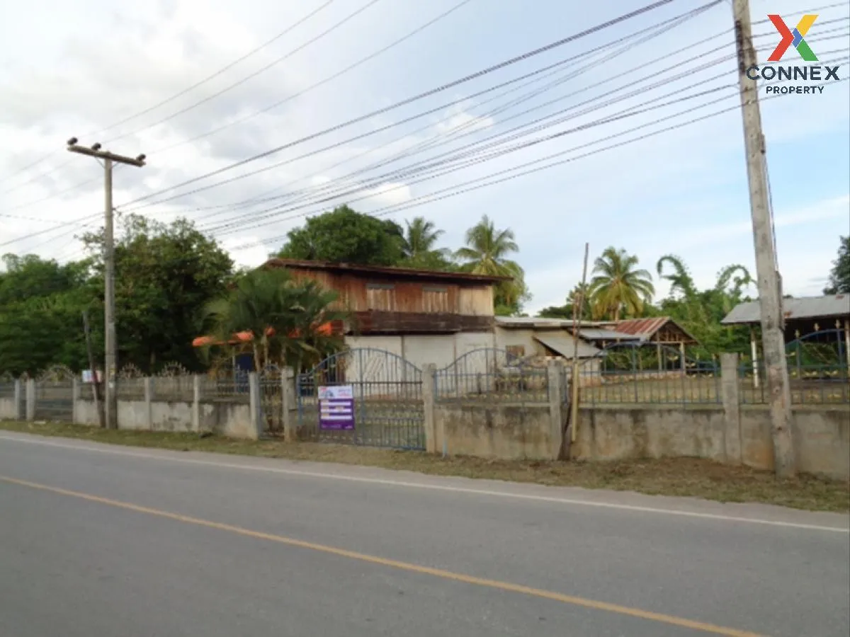 ขายบ้านพร้อมกิจการ เลย  840.00 ตร.ว.   เอราวัณ  กิ่งอำเภอเอราวัณ  2