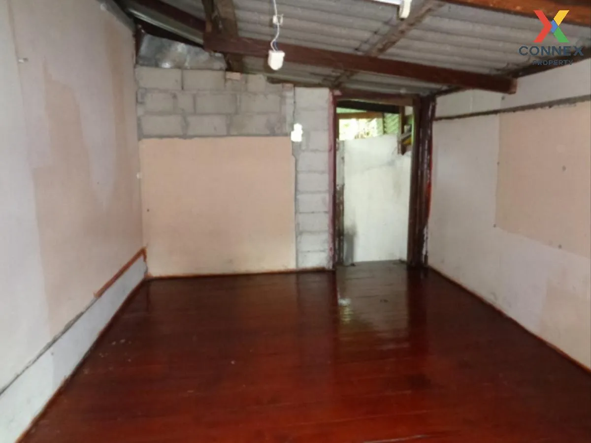 ขายบ้านพร้อมกิจการ เลย  840.00 ตร.ว.   เอราวัณ  กิ่งอำเภอเอราวัณ  4