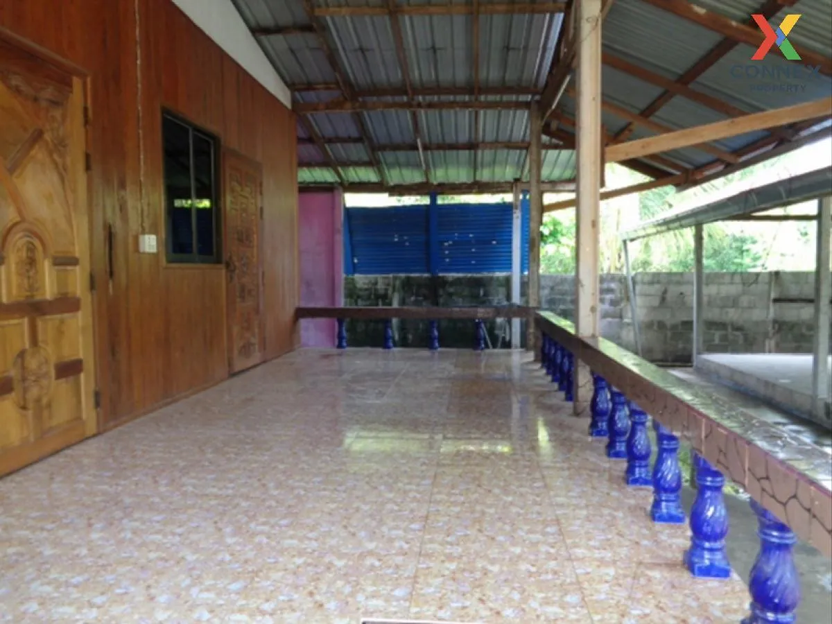 ขายบ้านพร้อมกิจการ เลย  840.00 ตร.ว.   เอราวัณ  กิ่งอำเภอเอราวัณ 