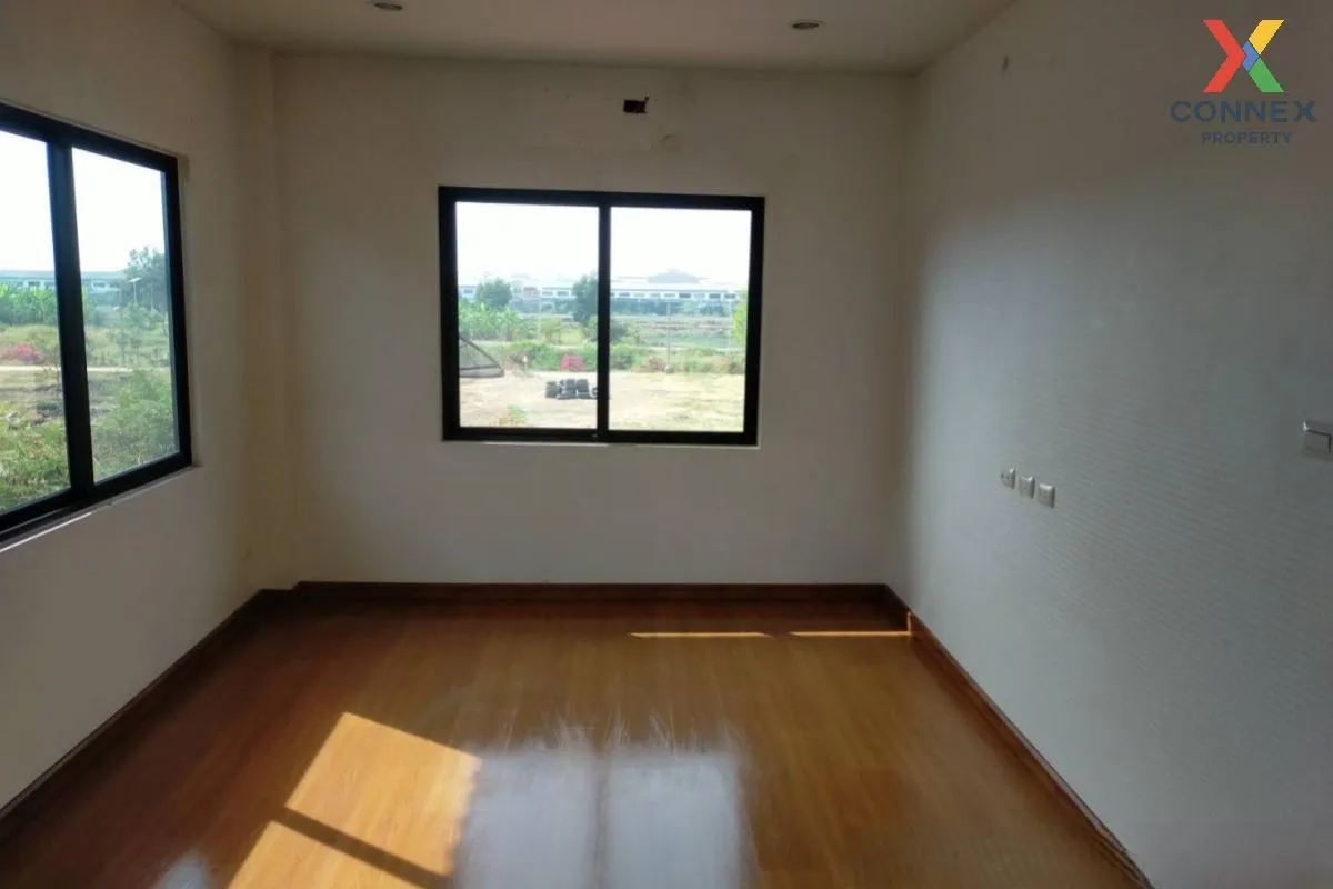 ขายบ้าน  เลอมาน คลองหลวง คลองหนึ่ง คลองหลวง ปทุมธานี CX-121030