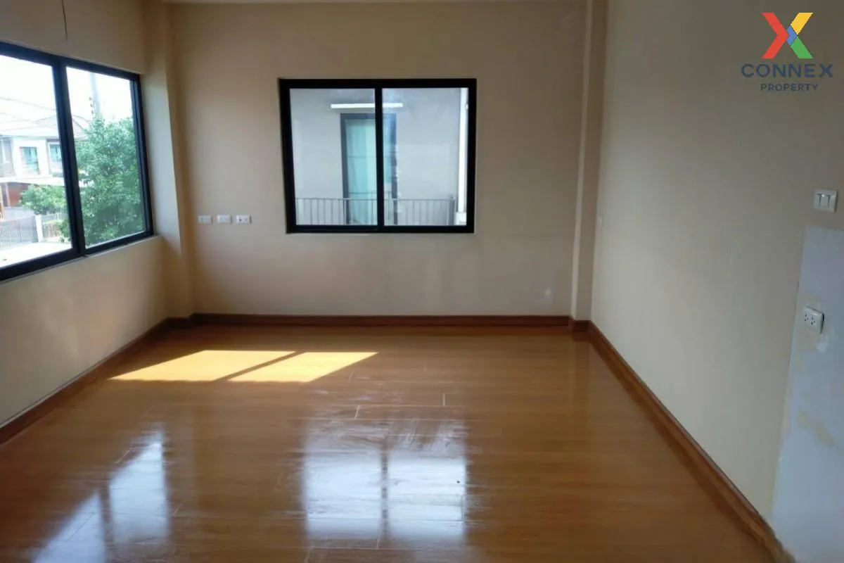 ขายบ้าน  เลอมาน คลองหลวง คลองหนึ่ง คลองหลวง ปทุมธานี CX-121030