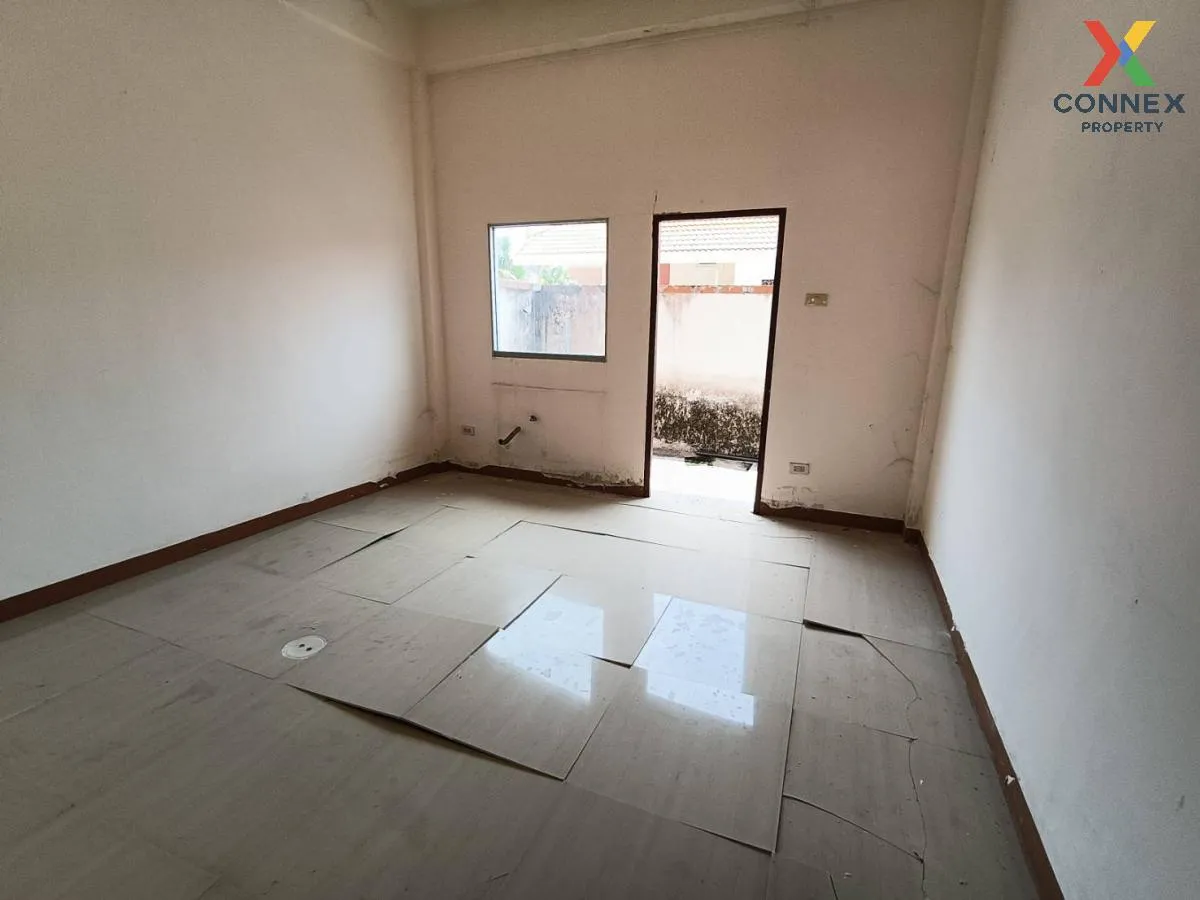 For Sale Commercial Building , Plearn Phrueksa 5 , Wang Phong , P