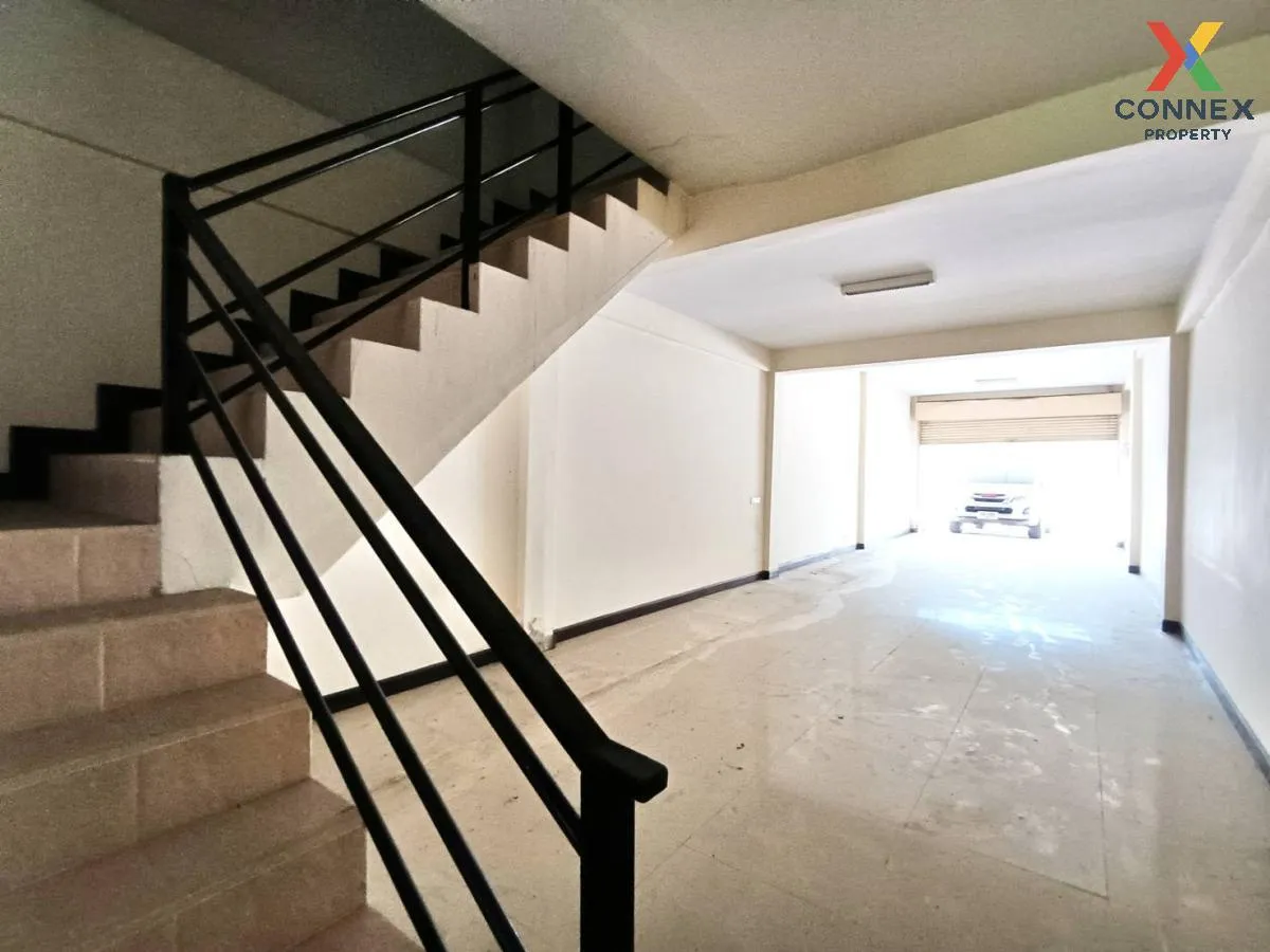 For Sale Commercial Building , Yoo Leaw Ruan , Wang Phong , Pran 