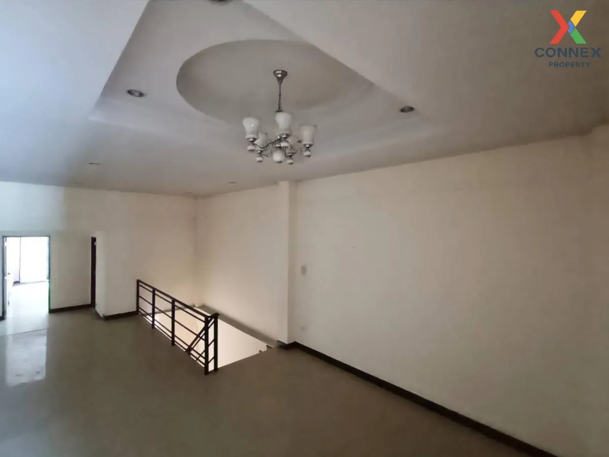 For Sale Commercial Building , Yoo Leaw Ruan , Wang Phong , Pran 