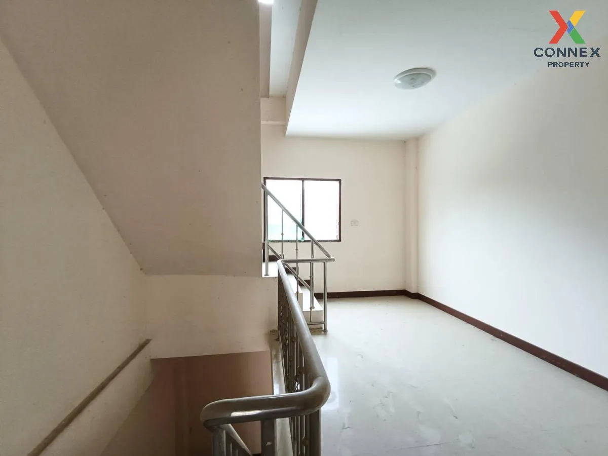 ขายอาคารพาณิชย์ 3 ชั้น 20 ตารางวา ท่ายาง เพชรบุรี ท่าคอย ท่ายาง เ ขายอาคารพาณิชย์ 3 ชั้น 20 ตารางวา ท่ายาง เพชรบุรี ท่าคอย ท่ายาง เ