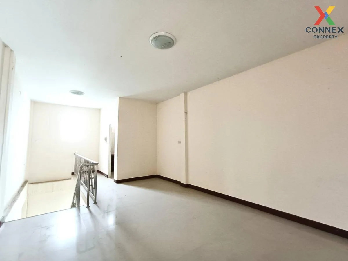 ขายอาคารพาณิชย์ 3 ชั้น 20 ตารางวา ท่ายาง เพชรบุรี ท่าคอย ท่ายาง เ ขายอาคารพาณิชย์ 3 ชั้น 20 ตารางวา ท่ายาง เพชรบุรี ท่าคอย ท่ายาง เ