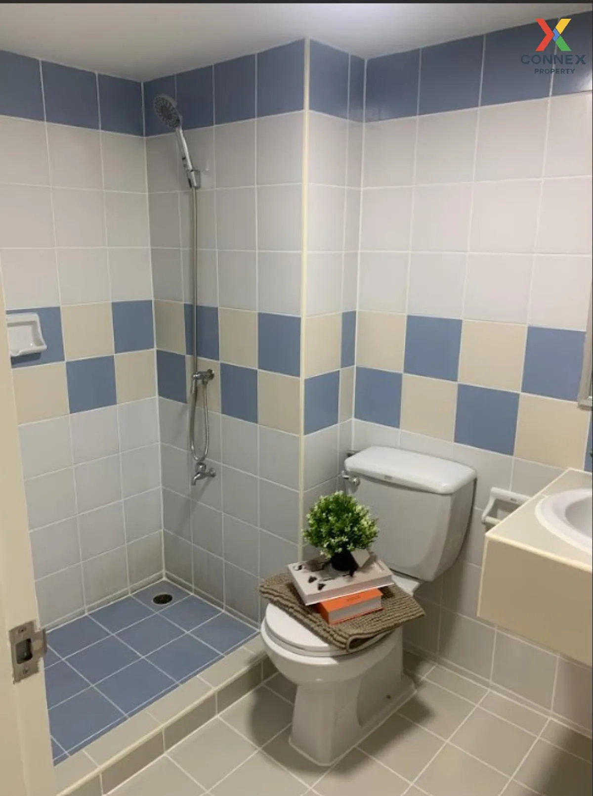 ขายคอนโด  ลุมพินี เซ็นเตอร์ ลาดพร้าว 111 MRT-ลาดพร้าว 101 (สายสีเ ขายคอนโด  ลุมพินี เซ็นเตอร์ ลาดพร้าว 111 MRT-ลาดพร้าว 101 (สายสีเ