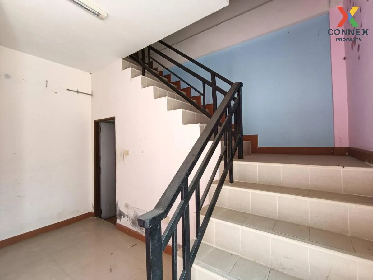 For Sale Commercial Building , Plearn Phrueksa 5 , Wang Phong , P