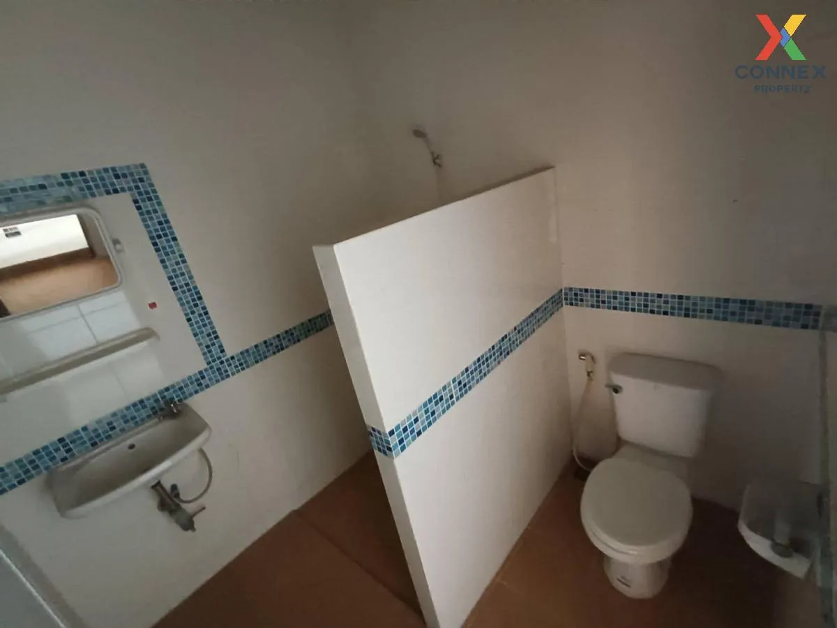 For Sale Commercial Building , Plearn Phrueksa 5 , Wang Phong , P