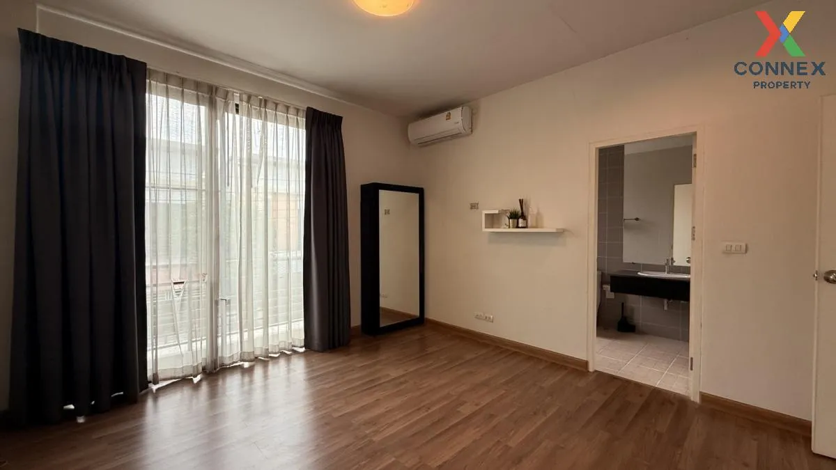 For Sale Townhouse/Townhome  , VIRIDIAN RATCHAPRUEK , wide fronta