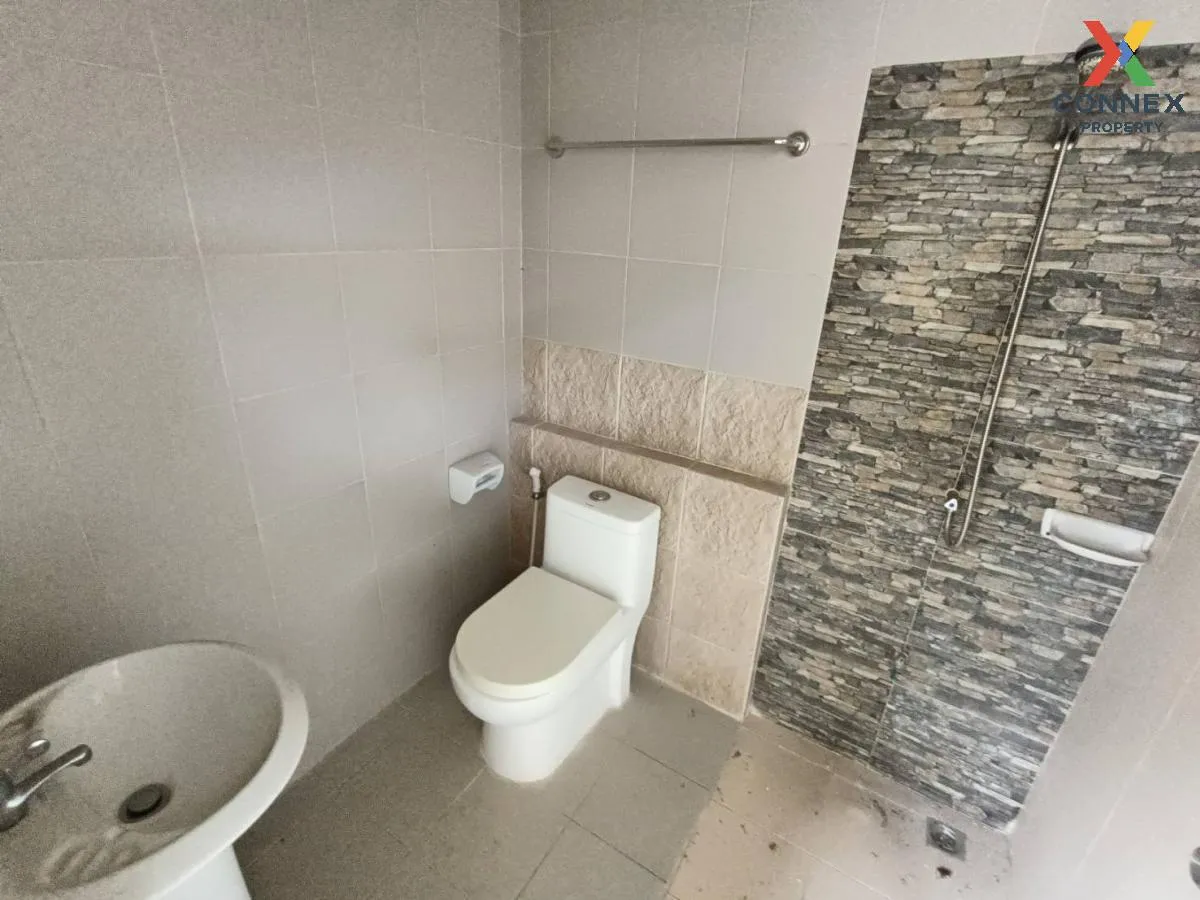 ขายทาวน์เฮ้าส์ เพลินพฤกษา13 ปราณบุรี ห้องมุม หน้ากว้าง วังก์พง เม