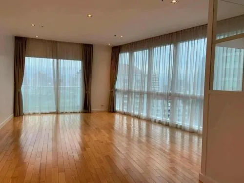 เช่าคอนโด  มิลเลนเนียม เรสซิเดนซ์ BTS-อโศก คลองเตย เขต คลองเตย กรุงเทพ CX-121135