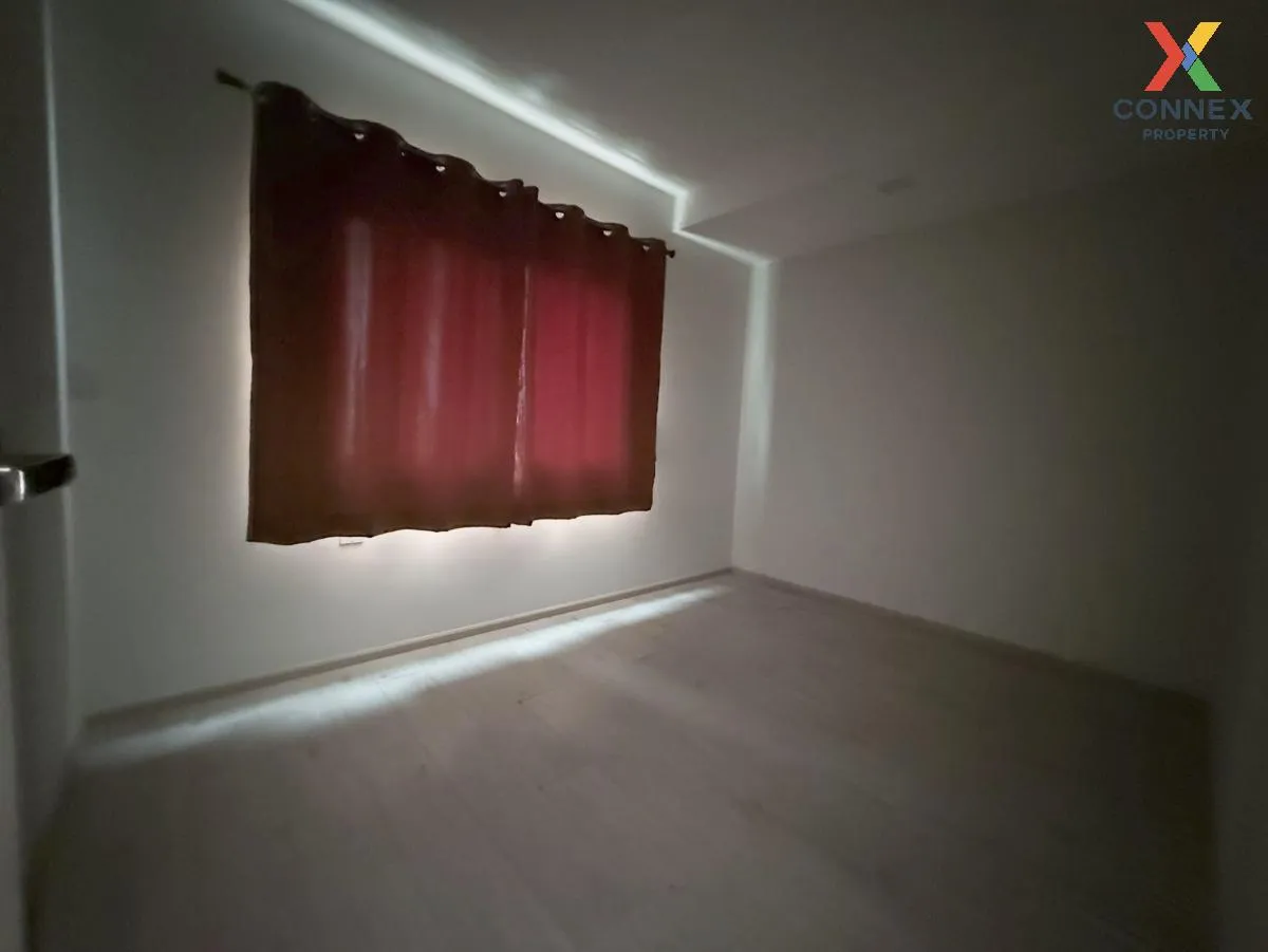 For Sale House , inizio Ratchaphruek - Rattanathibet , MRT-Sai Ma