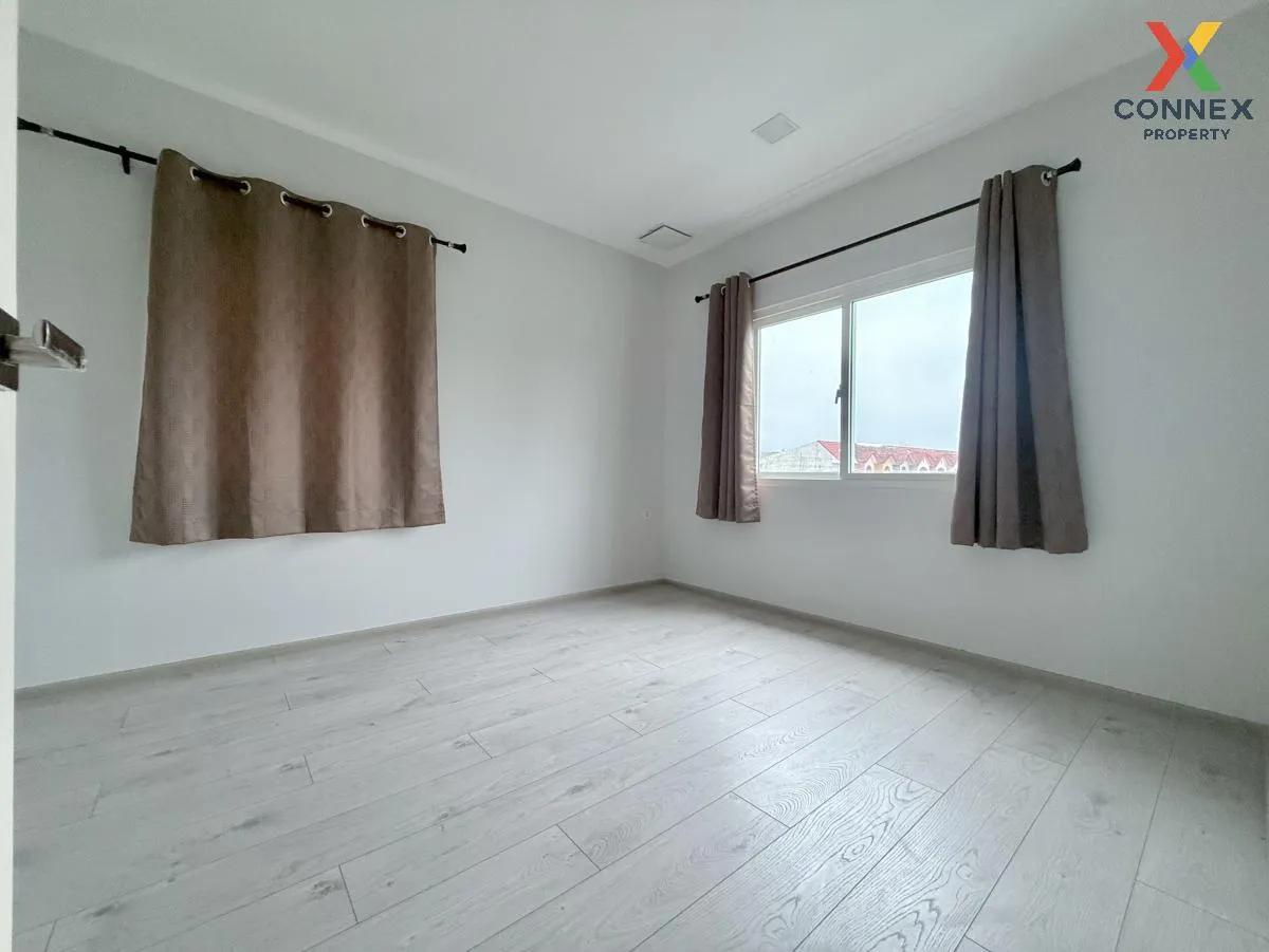 For Sale House , inizio Ratchaphruek - Rattanathibet , MRT-Sai Ma