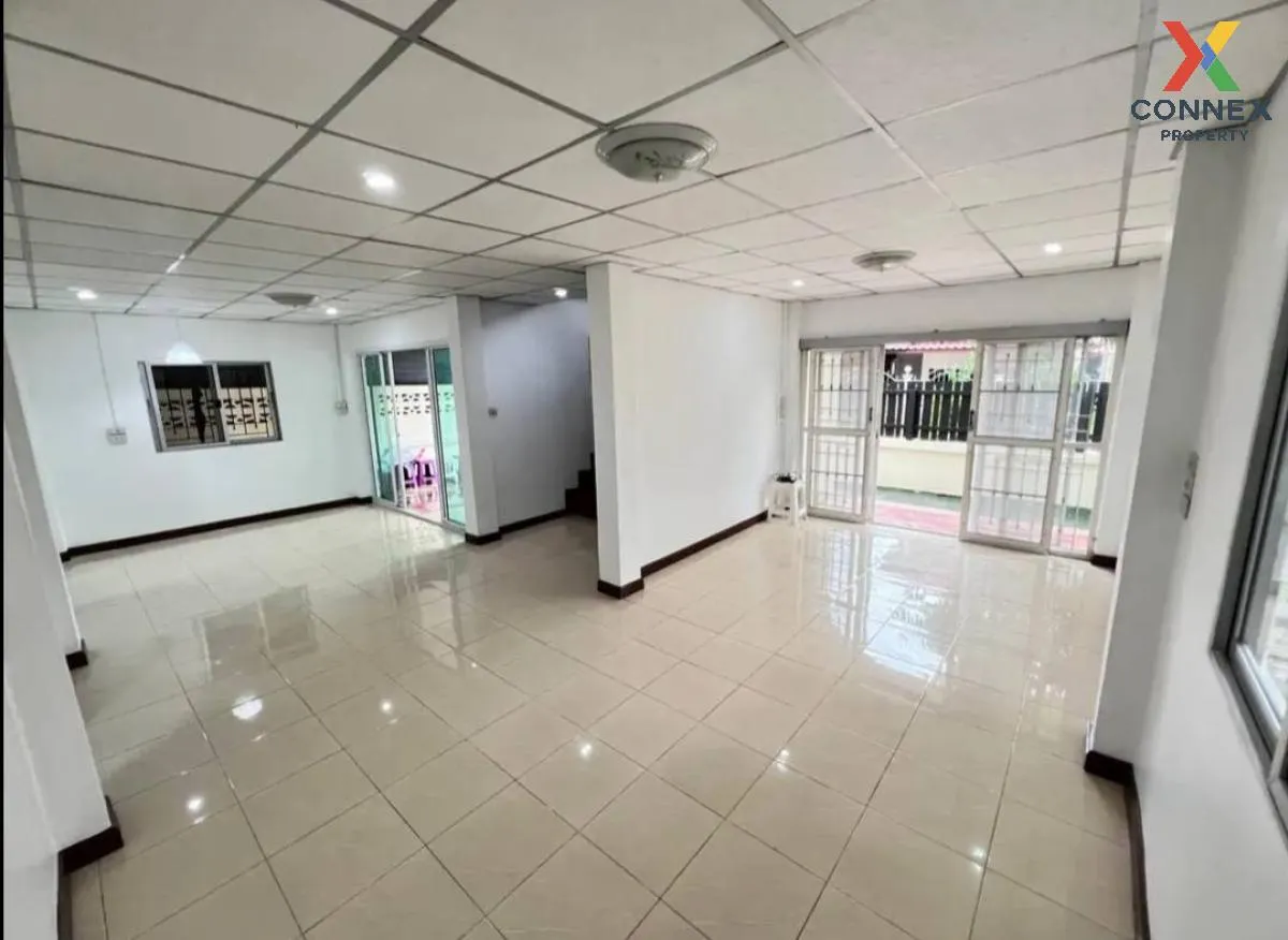 ขายบ้าน  ทวีทอง 3 เพชรเกษม 69 หน้ากว้าง หนองแขม เขต หนองแขม กรุงเ