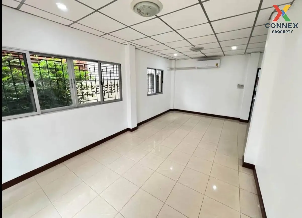 ขายบ้าน  ทวีทอง 3 เพชรเกษม 69 หน้ากว้าง หนองแขม เขต หนองแขม กรุงเ