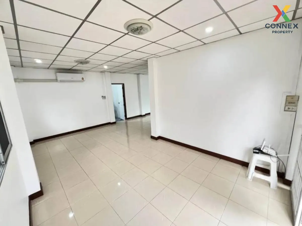 ขายบ้าน  ทวีทอง 3 เพชรเกษม 69 หน้ากว้าง หนองแขม เขต หนองแขม กรุงเ