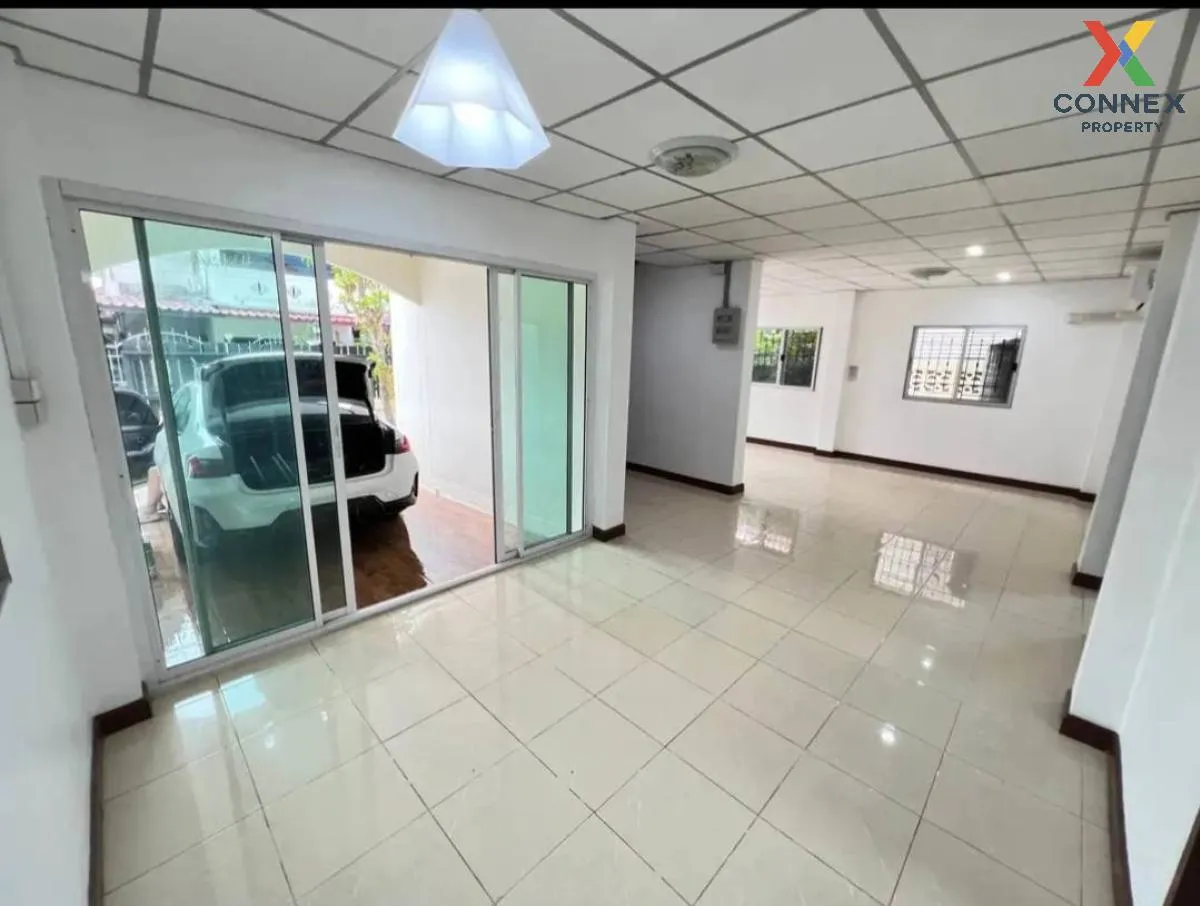 ขายบ้าน  ทวีทอง 3 เพชรเกษม 69 หน้ากว้าง หนองแขม เขต หนองแขม กรุงเ