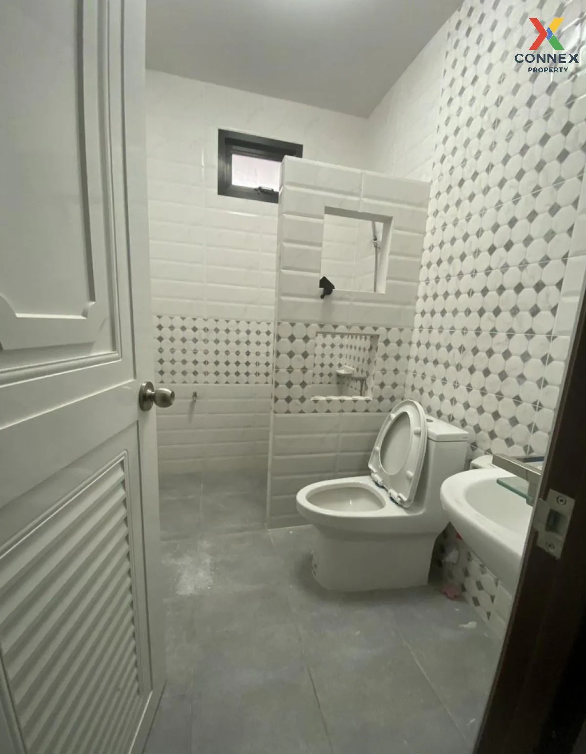 For Sale 1 - storey detached house area 73.20 square wah Thung So