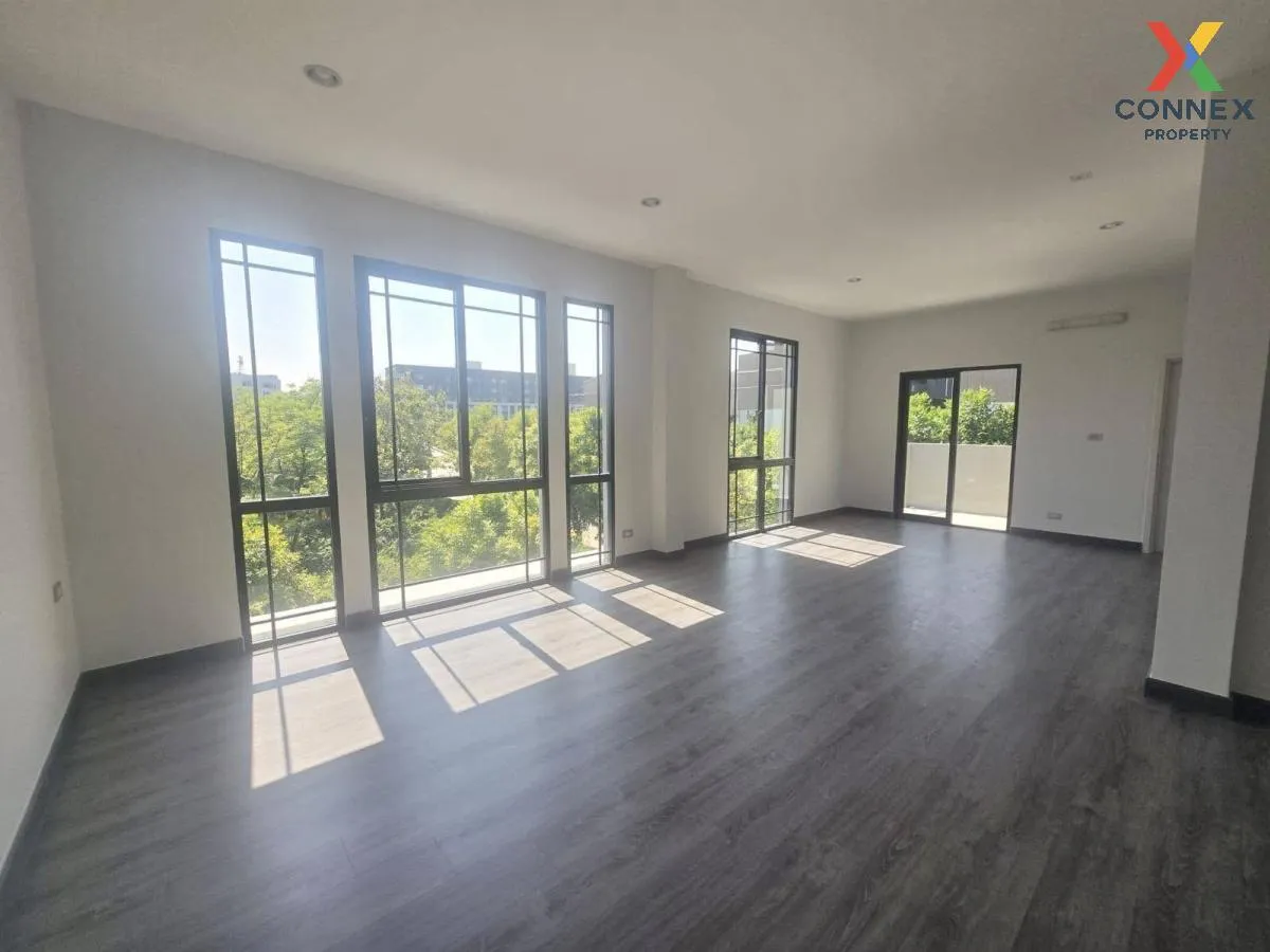 For Rent House , Baan Klang Muang Classe Sukhumvit 77 , BTS-On Nu