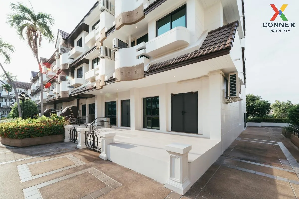 For Rent Regent 71 Place , newly renovated , Phra Khanong Nuea , 