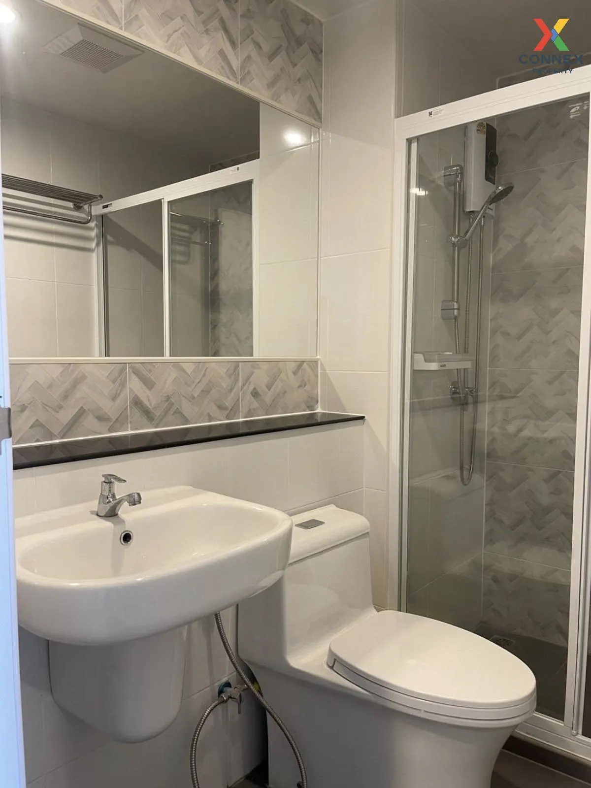 เช่าคอนโด  รีเจ้นท์ โฮม บางนา (โครงการใหม่) บางนา เขต บางนา กรุงเ