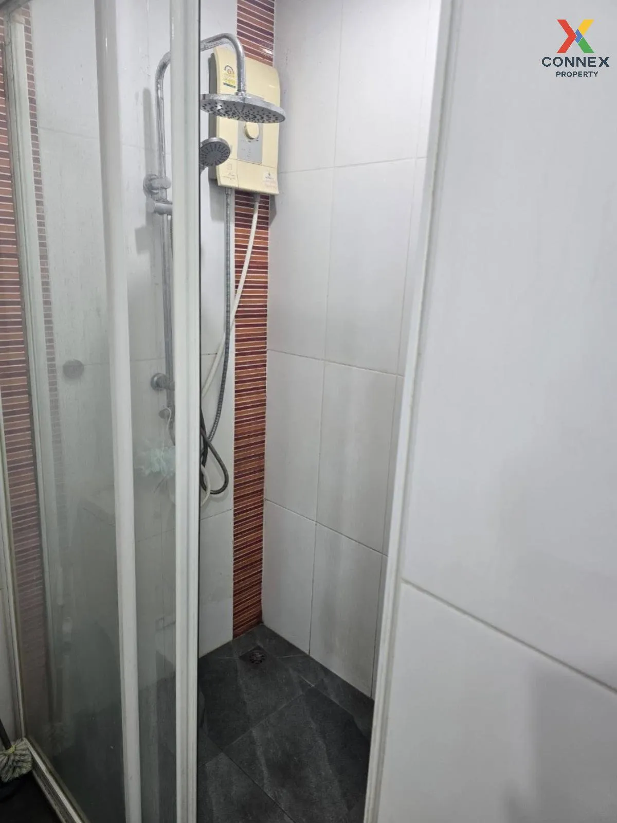 ขายคอนโด  เดอะ กรีน คอนโด 2 BTS-ปุณณวิถี บางจาก เขต พระโขนง กรุงเ