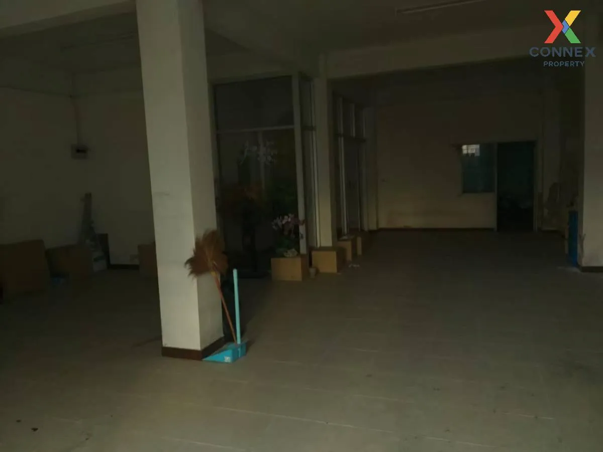 For Sale Commercial Building , Rojana Perfect , Khan Ham , Uthai  4