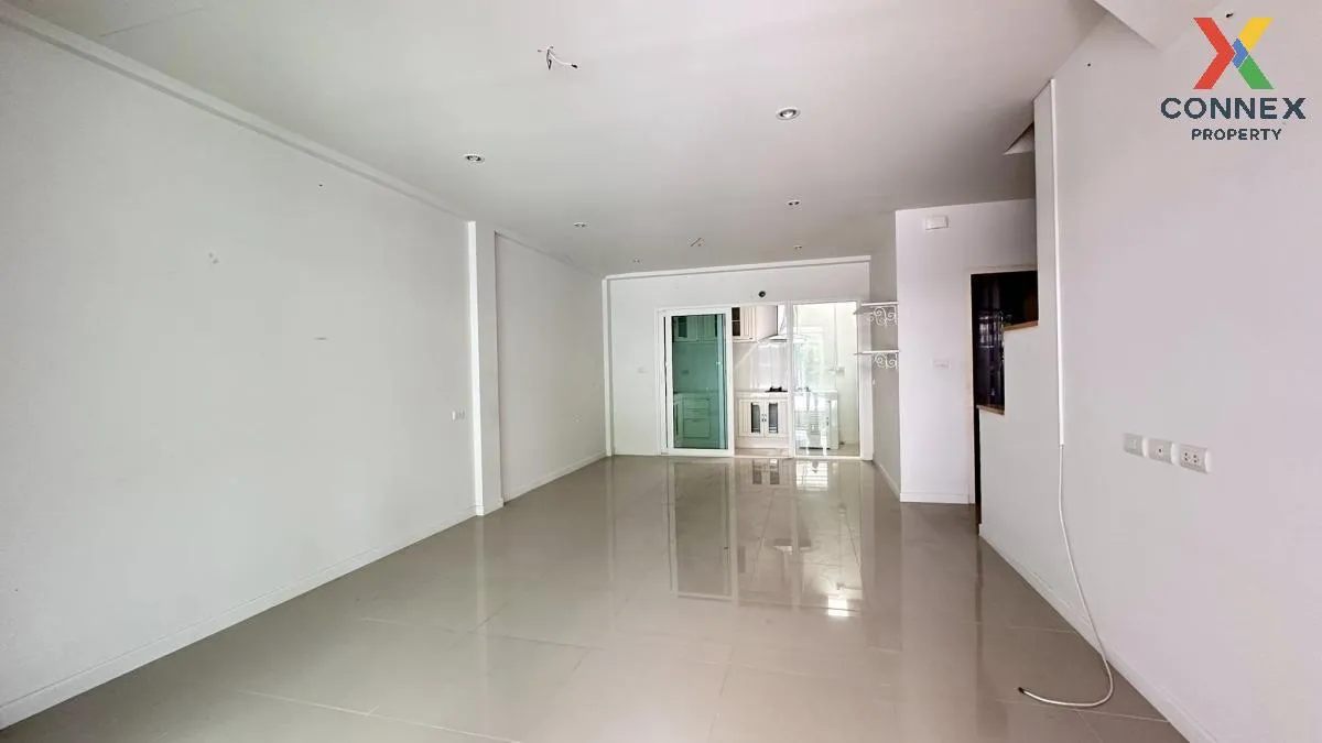 ขายทาวน์เฮ้าส์/ทาวน์โฮม  ศุภาลัย พรีโม่ พัทยา หนองปรือ บางละมุง ช