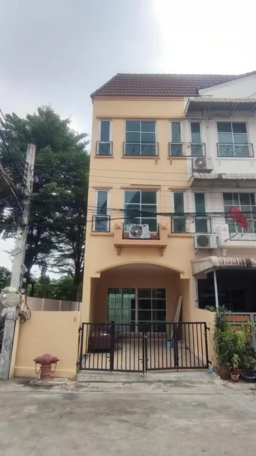 For Sale Townhouse/Townhome  , Modern Town  Ekachai 46 , Khwaeng Khlong Bang Phran , Bang Bon , Bangkok , CX-121281 For Sale Townhouse/Townhome  , Modern Town  Ekachai 46 , Khwaeng Khlong Bang Phran , Bang Bon , Bangkok , CX-121281