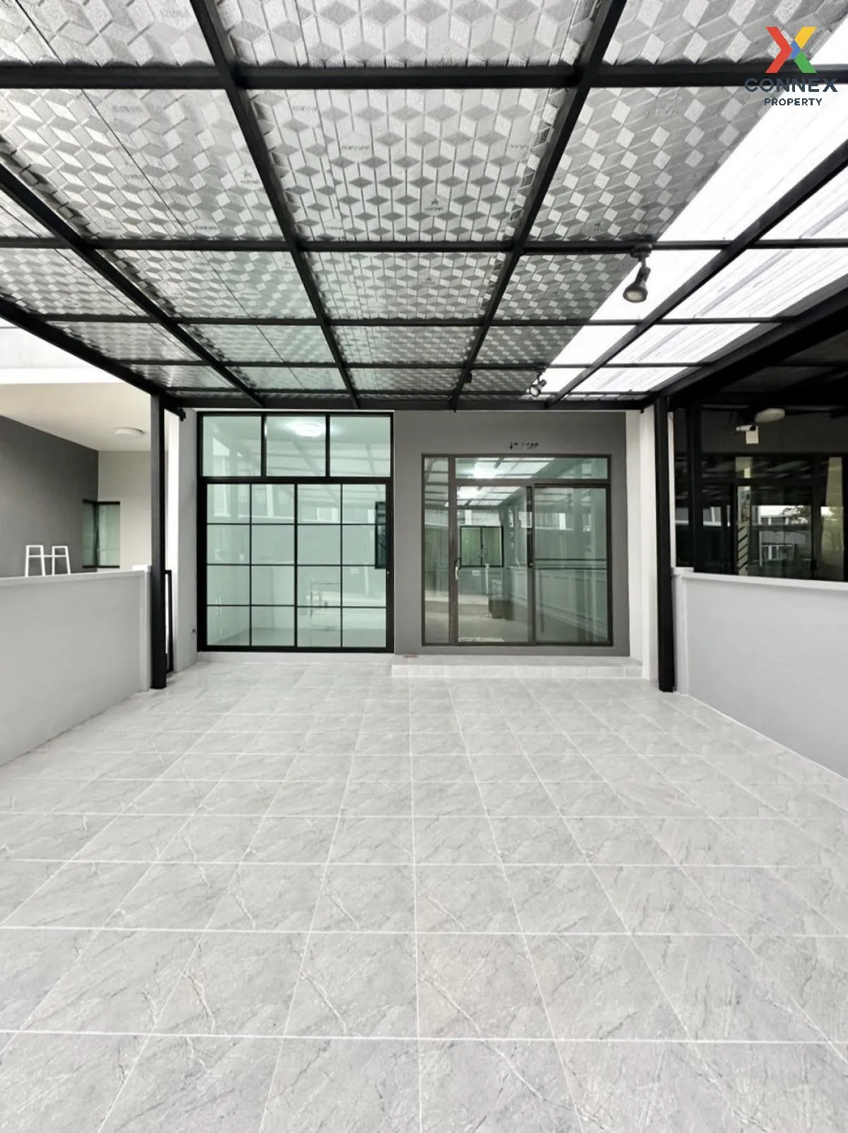 ขายทาวน์เฮ้าส์/ทาวน์โฮม  พลีโน่ วงแหวน-รามอินทรา บางชัน เขต คลองส 2