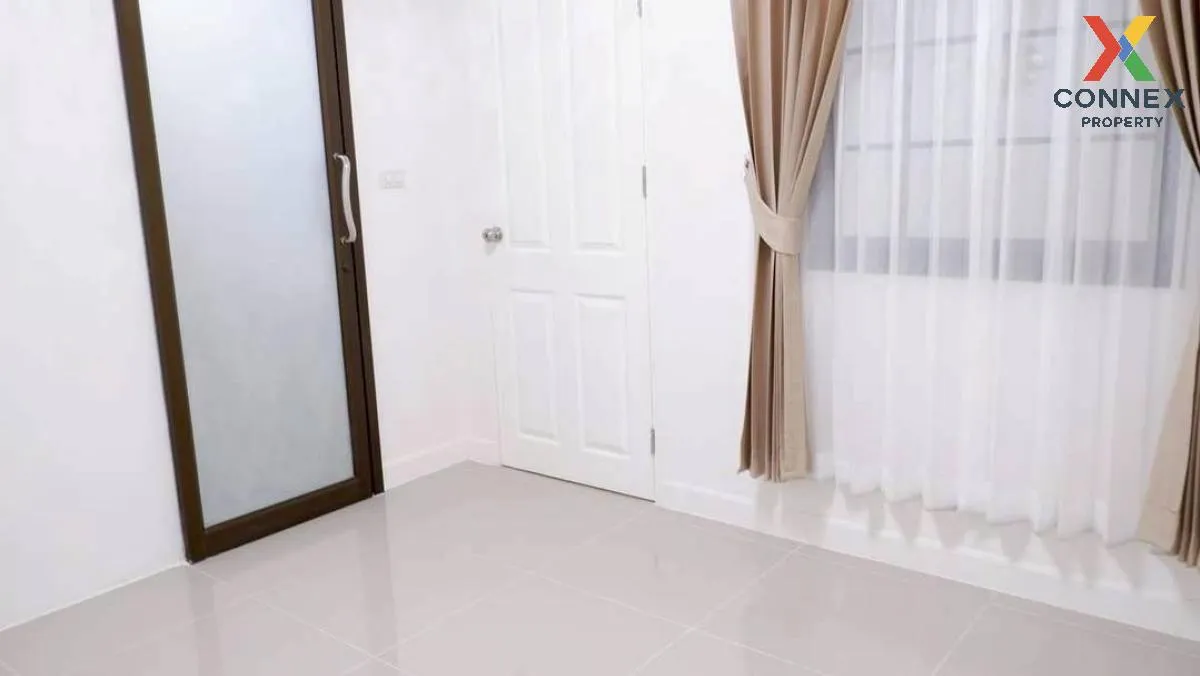 For Sale Townhouse/Townhome  , Baan Klong Luang Muang Mai , Khlon