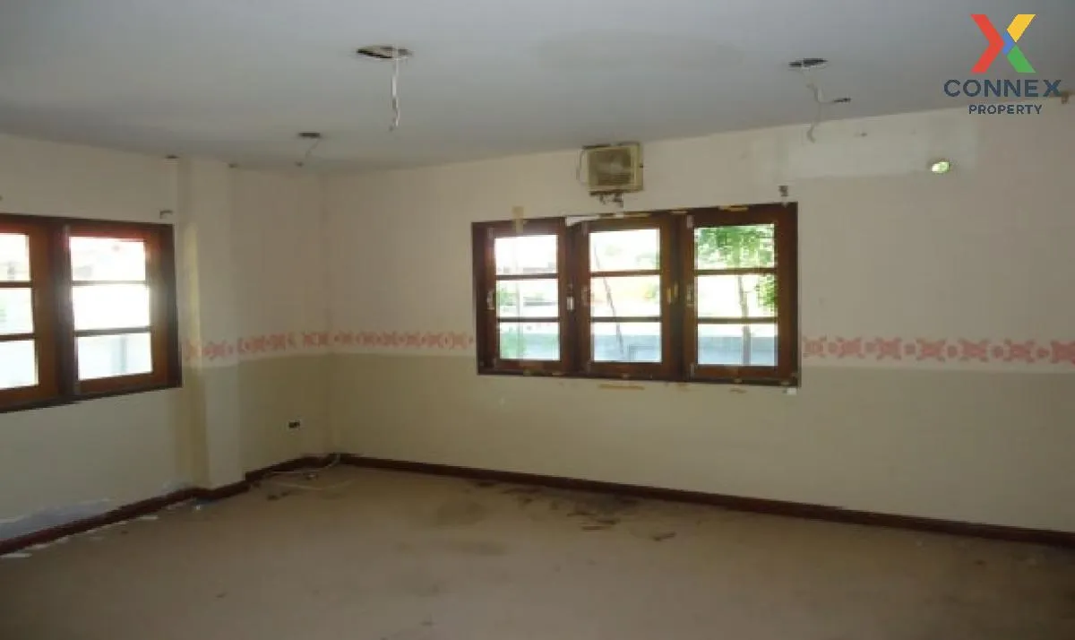 ขายบ้าน  ผาณิตาวิลเลจ บางกรูด บ้านโพธิ์ ฉะเชิงเทรา CX-121316