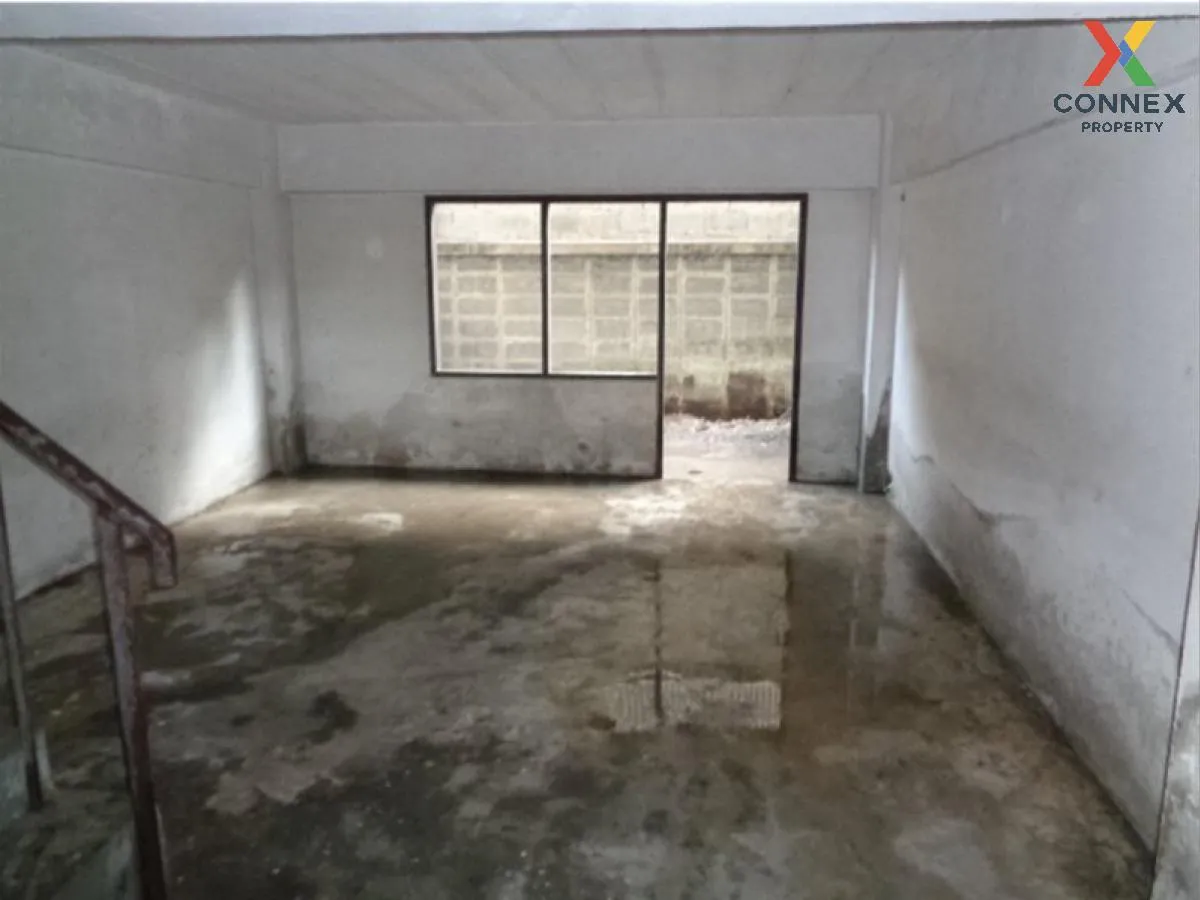 For Sale 4 - storey Commercial building Mueang Chachoengsao , Cha 3