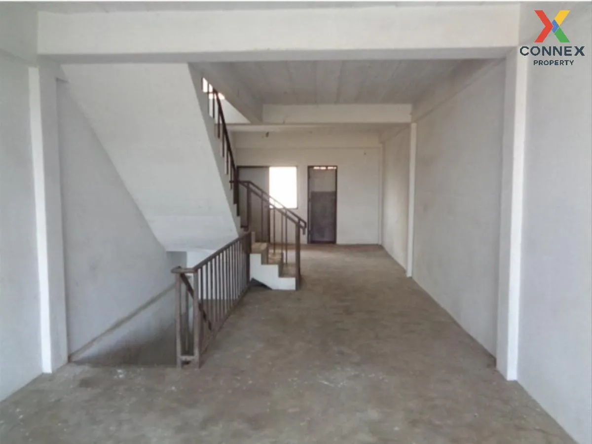 For Sale 4 - storey Commercial building Mueang Chachoengsao , Cha 4