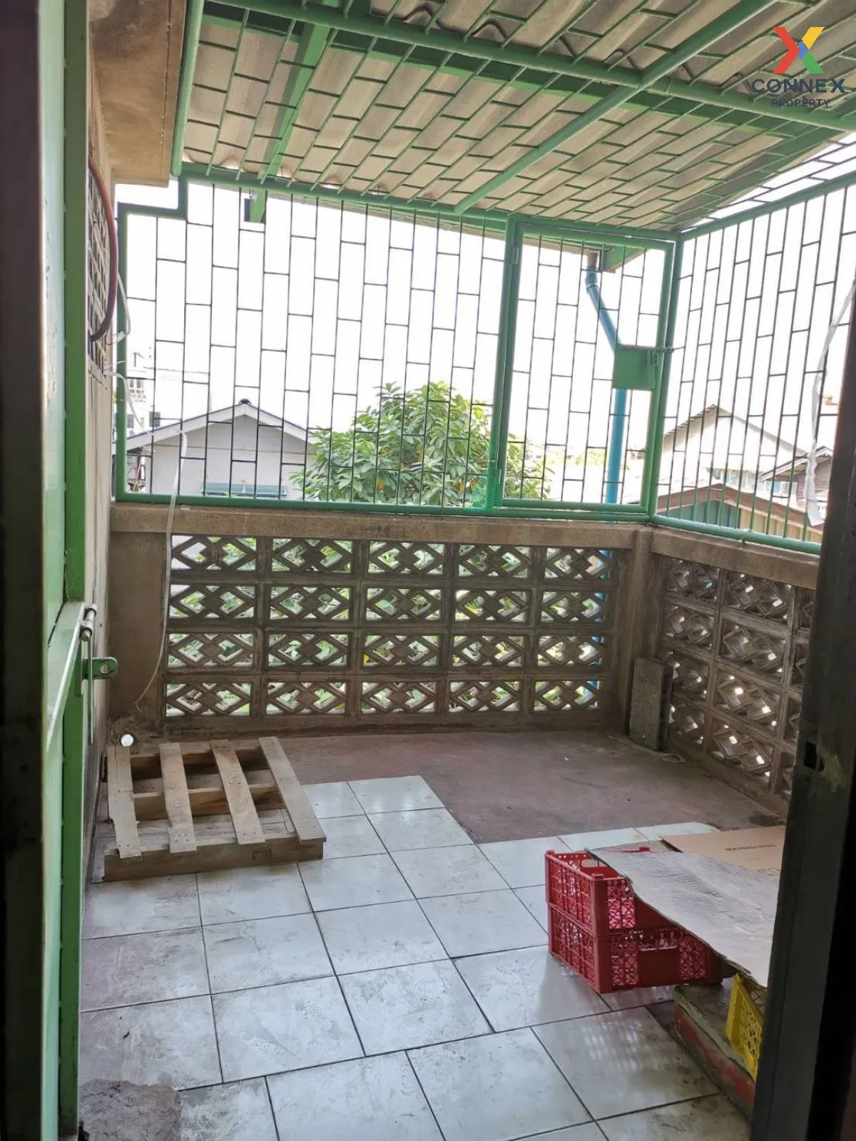 For Rent Commercial building 16 sq m. Soi Suk Sawat 54 , Rat Bura