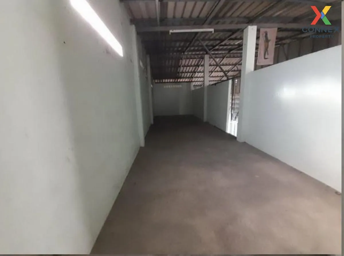 ขายบ้านพร้อมกิจการ พื้นที่ 80 ตารางวา เมืองชลบุรี ชลบุรี บ้านสวน  ขายบ้านพร้อมกิจการ พื้นที่ 80 ตารางวา เมืองชลบุรี ชลบุรี บ้านสวน