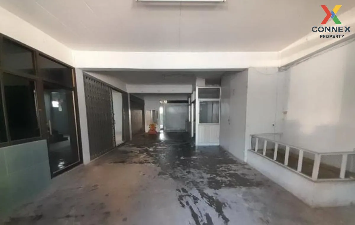 ขายบ้านพร้อมกิจการ พื้นที่ 80 ตารางวา เมืองชลบุรี ชลบุรี บ้านสวน  ขายบ้านพร้อมกิจการ พื้นที่ 80 ตารางวา เมืองชลบุรี ชลบุรี บ้านสวน