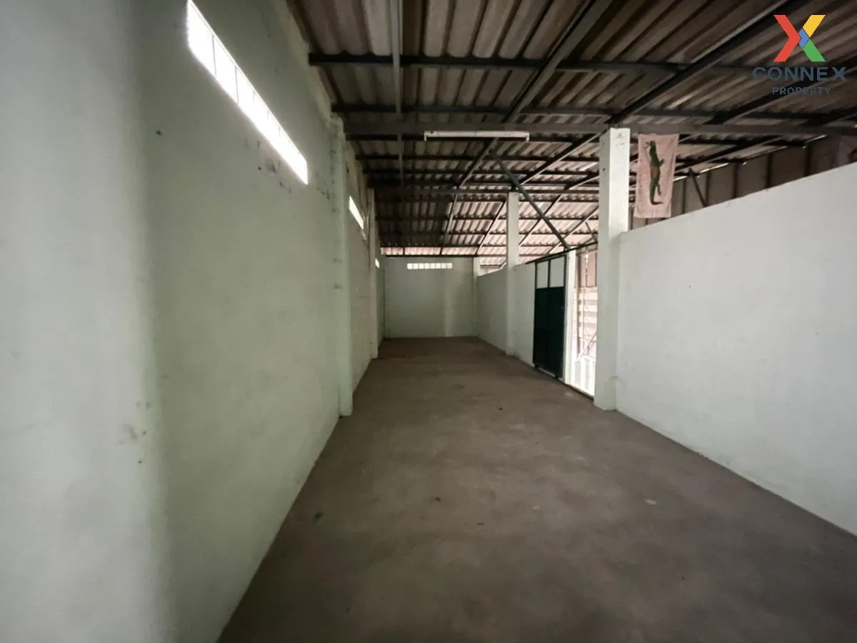 ขายบ้านพร้อมกิจการ พื้นที่ 80 ตารางวา เมืองชลบุรี ชลบุรี บ้านสวน  ขายบ้านพร้อมกิจการ พื้นที่ 80 ตารางวา เมืองชลบุรี ชลบุรี บ้านสวน