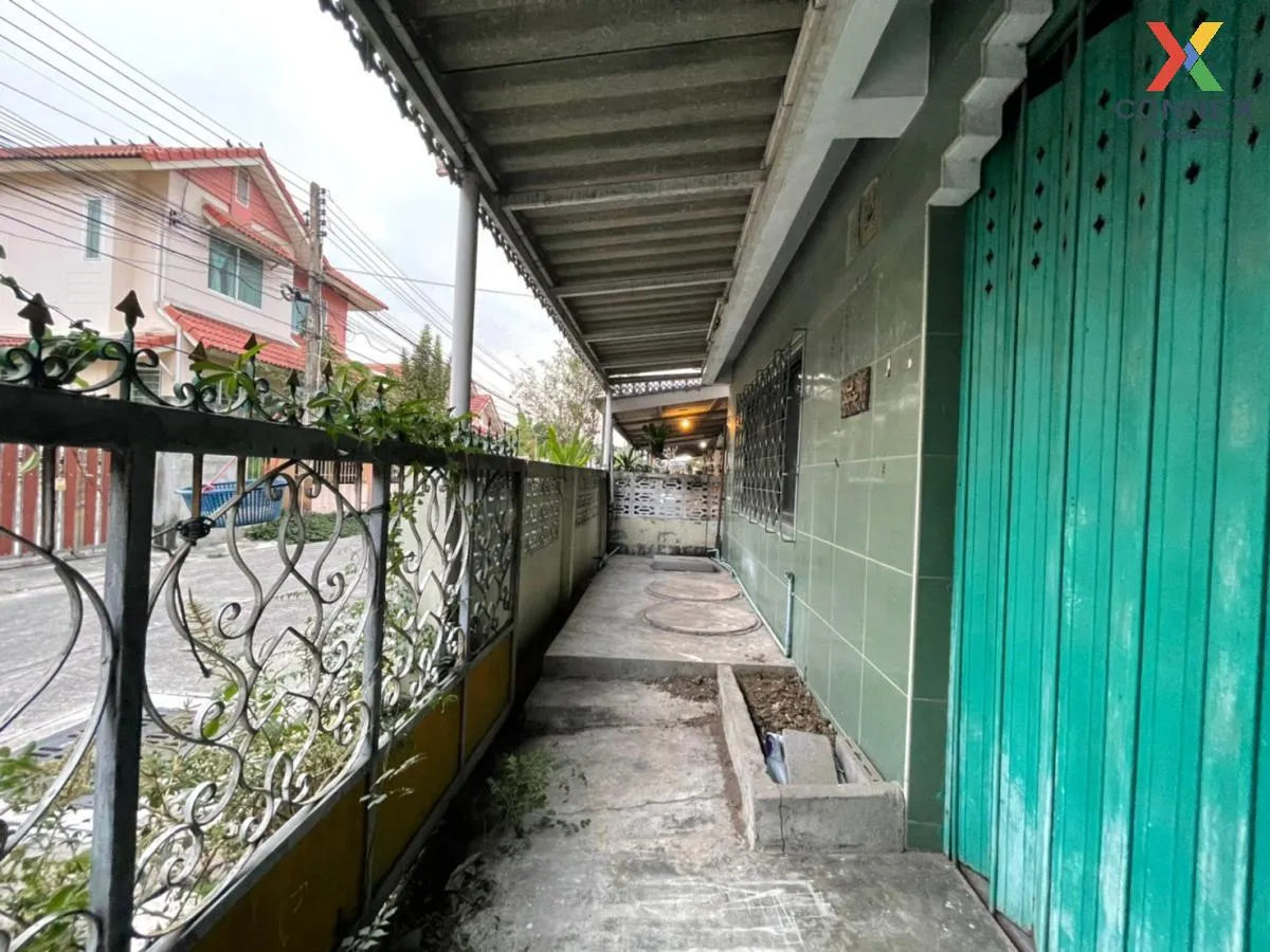 ขายบ้านพร้อมกิจการ พื้นที่ 80 ตารางวา เมืองชลบุรี ชลบุรี บ้านสวน  ขายบ้านพร้อมกิจการ พื้นที่ 80 ตารางวา เมืองชลบุรี ชลบุรี บ้านสวน