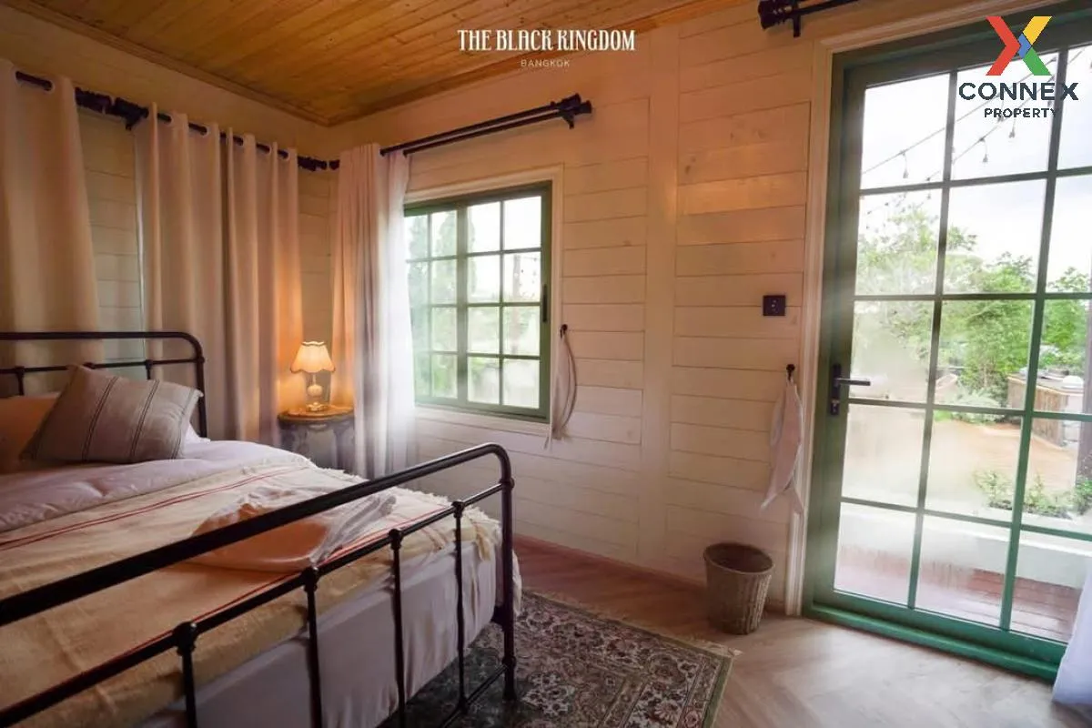 ขายขายบ้านเดี่ยวพร้อมที่ดิน The Black Kingdom Pool Villa  หรูใจกล