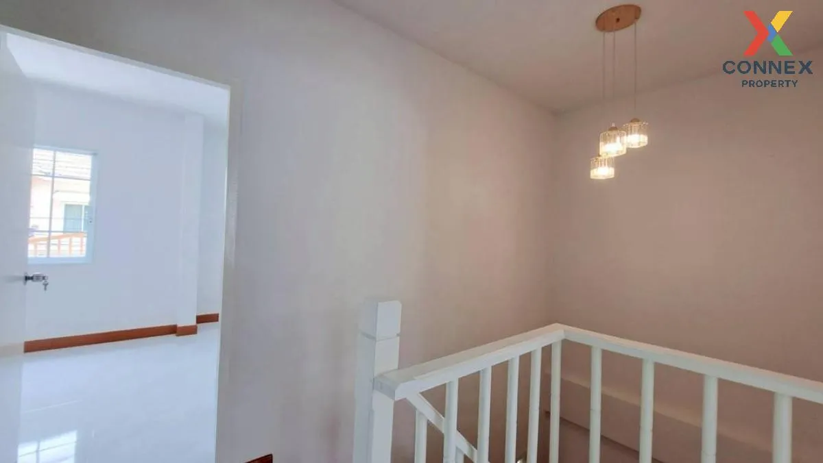 For Sale Townhouse/Townhome  , Lully Ville Lumlukka Khlong 3 , ne