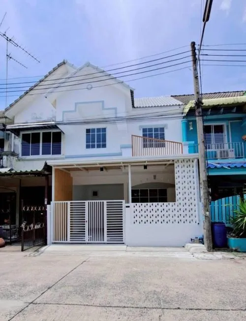 For Sale Townhouse/Townhome  , Lully Ville Lumlukka Khlong 3 , newly renovated , Lat Sawai , Lam Luk Ka , Pathum Thani , CX-121370